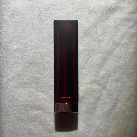 Maybelline #675 Faint for Fuchsia Matte Lipstick - New - Picture 3 of 3